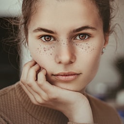 Dr. Hannah Weber